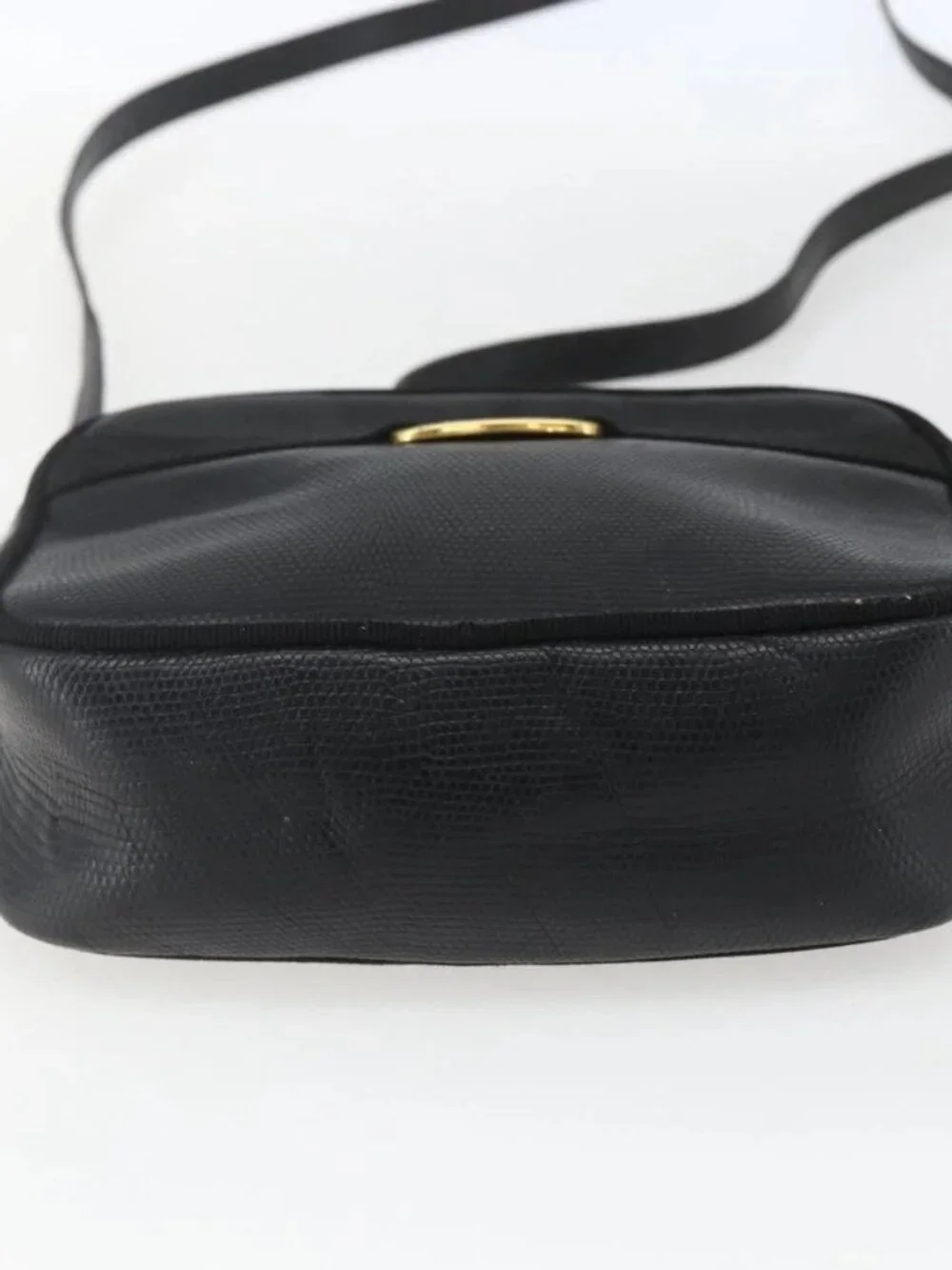 Salvatore Ferragamo Shoulder Bag Leather Black Gold Auth ka1281